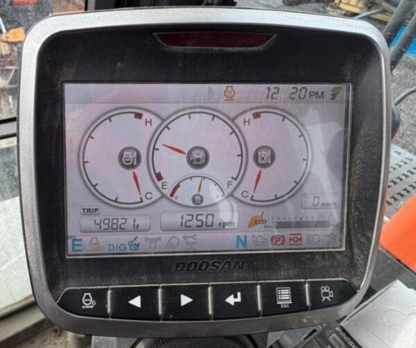 Doosan DX170W-5