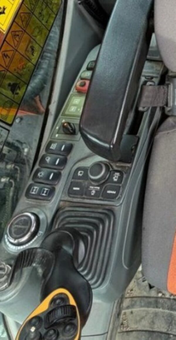 Doosan DX170W-5