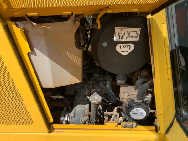Komatsu D65PX-18