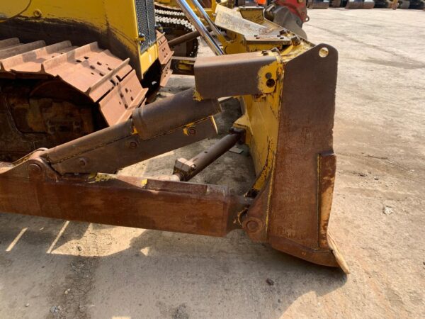 Komatsu D65PX-18